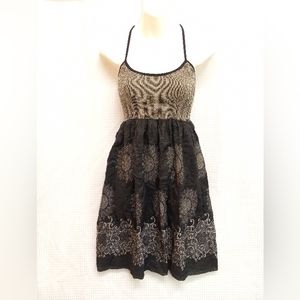 Sz Medium MAX STUDIO Boho Smocked Chest Sleeveless Black Beige Sunflower Dress. 